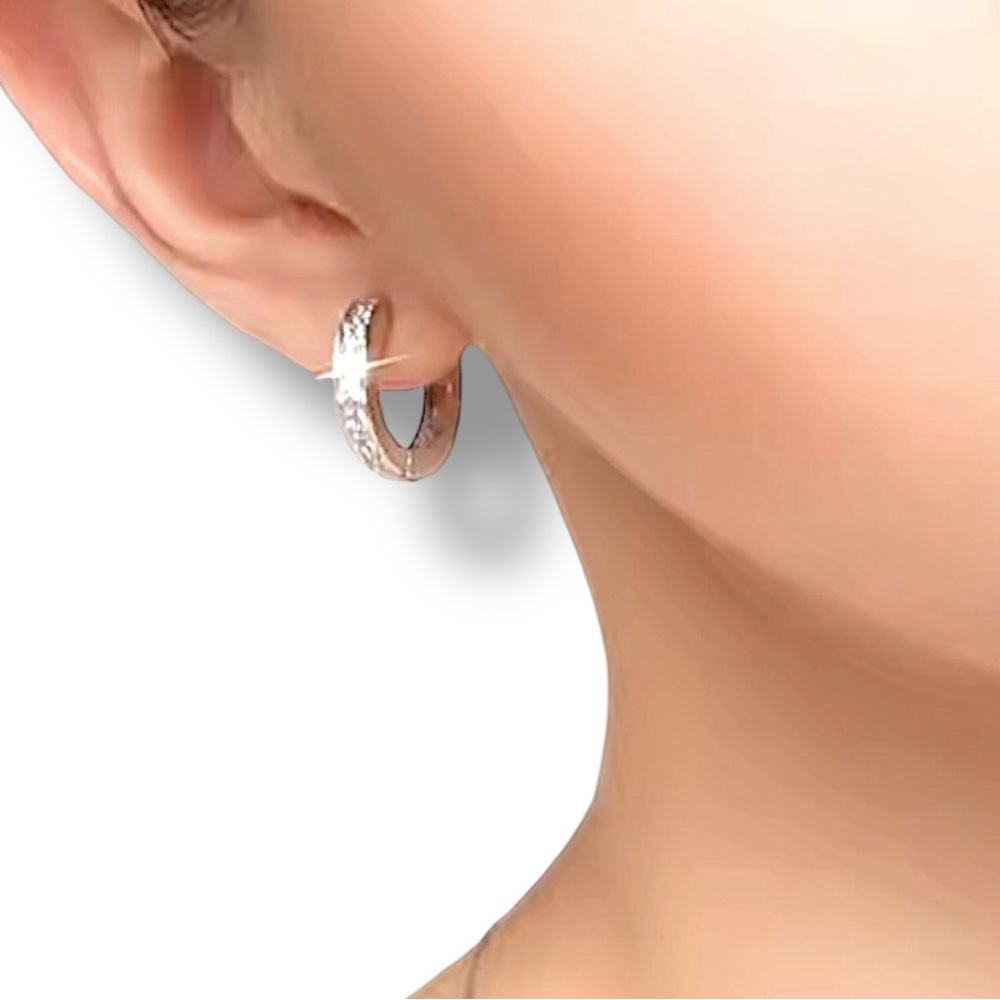 Just in! 925 Silver Hoop Diamond Earrings - Picture 8 of 8